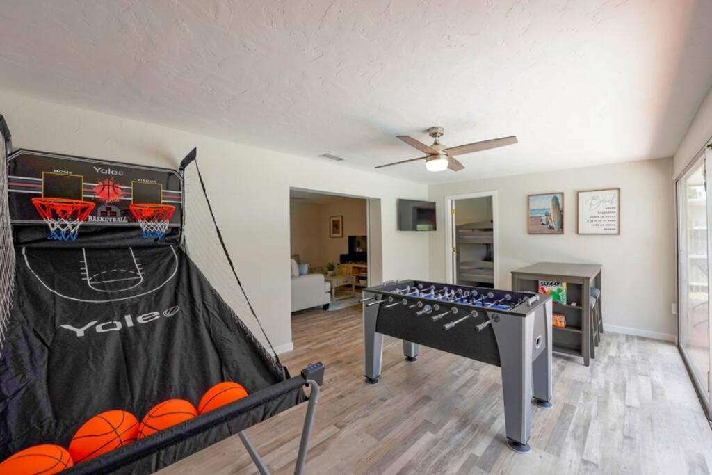 Pool Home - Close To Beaches, Food, Downtown! Sarasota Bagian luar foto